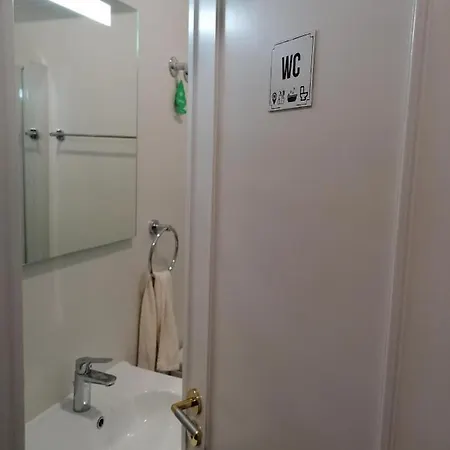 Dufi Apart Beach Apartment Estoril